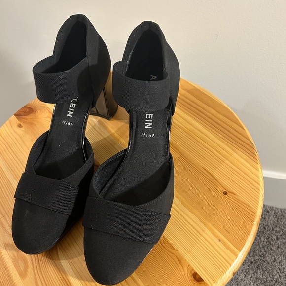 Anne Klein Black Block Heels Sz 9 - Picture 2 of 7